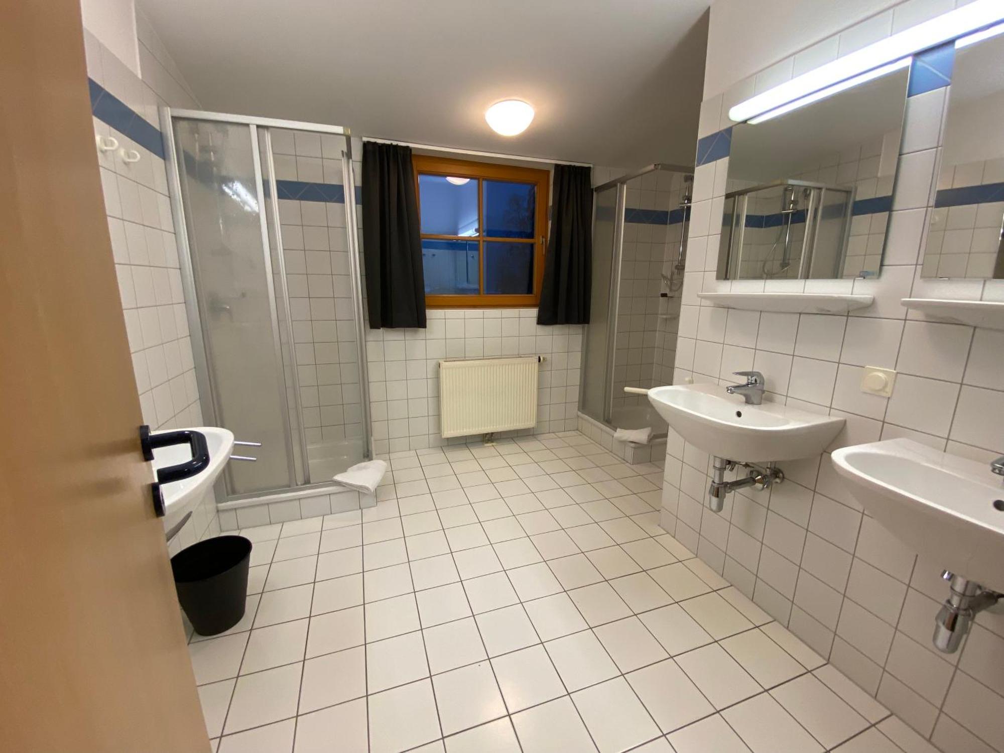 Twenty Seven City Hotel Zell am See Exterior photo